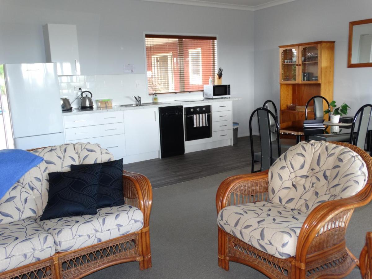 Kauri Lodge Karapiro Екстер'єр фото